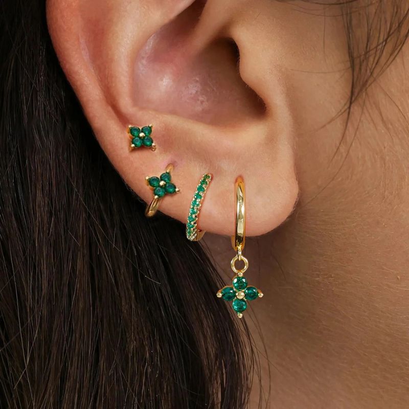 Ensemble de Boucles d’Oreilles Naya