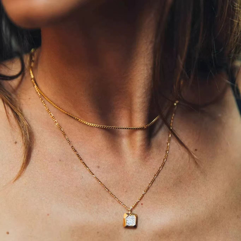 Collier Précieux et Intemporel Samira