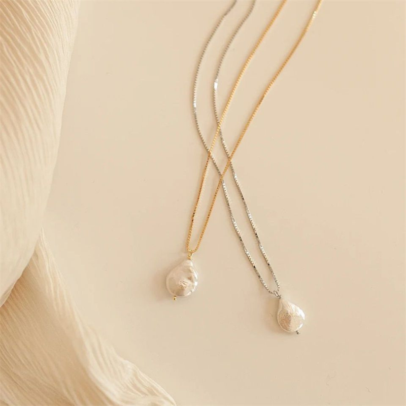 Collier Pendentif Perle d’Eau Douce Giulia