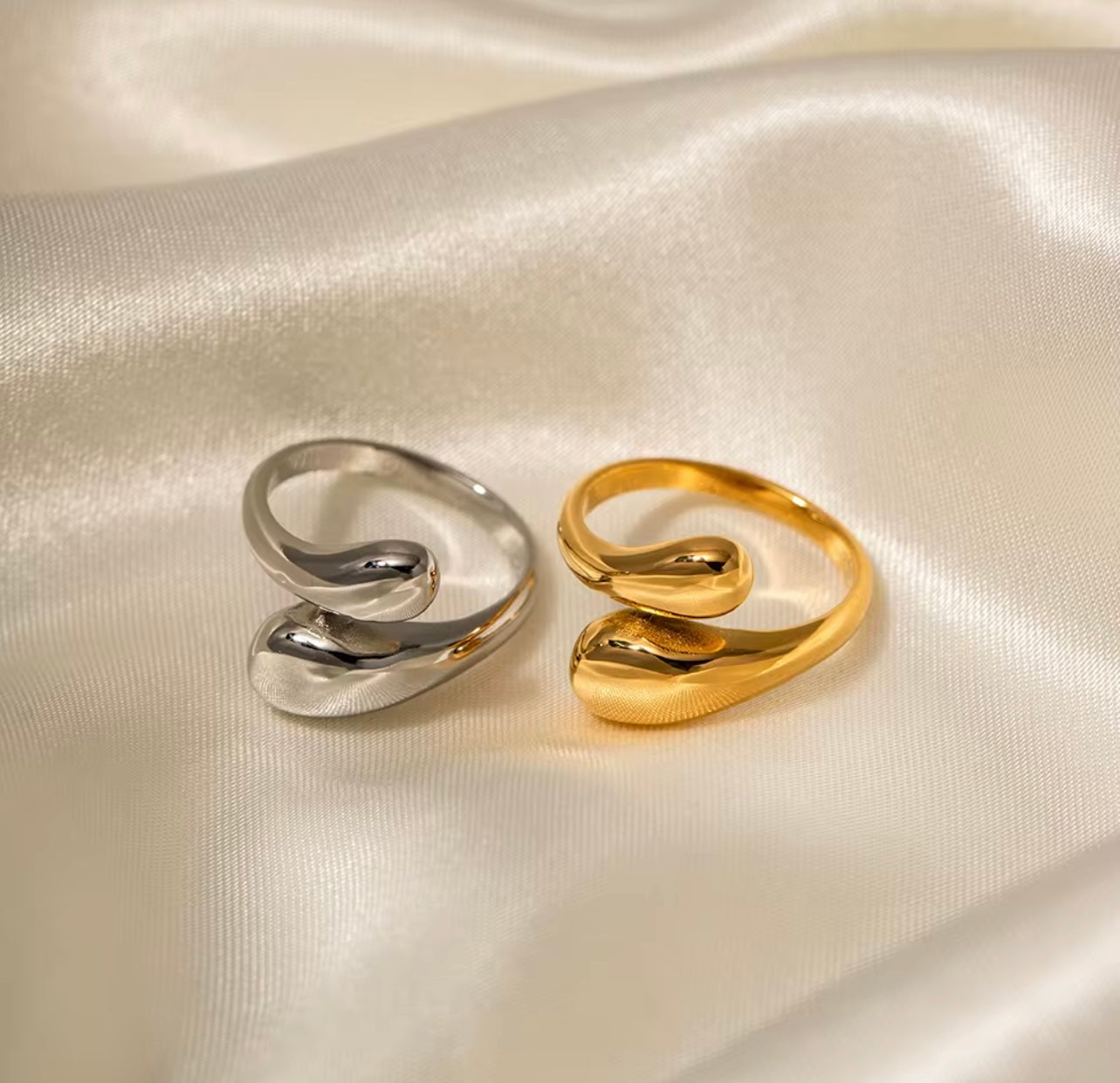 Double Chic Ring
