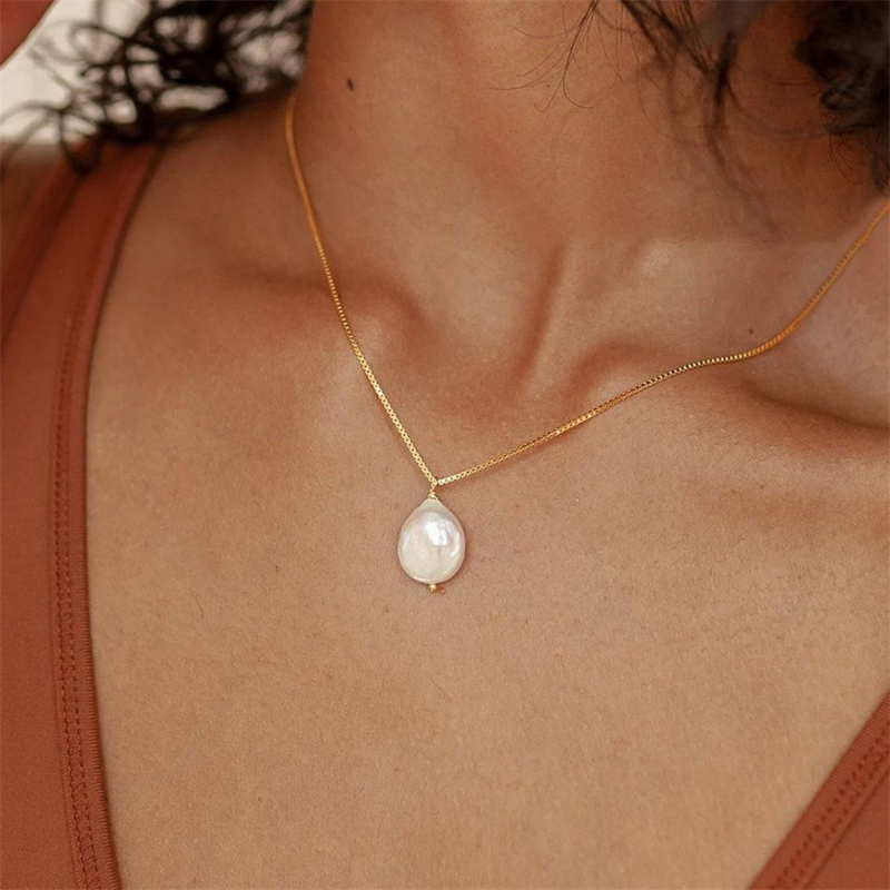 Collier Pendentif Perle d’Eau Douce Giulia