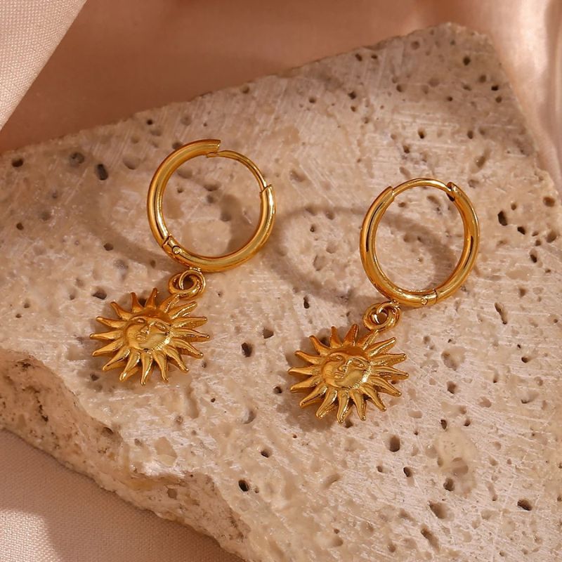 Boucles d'Oreilles Créoles Soleil d'Or